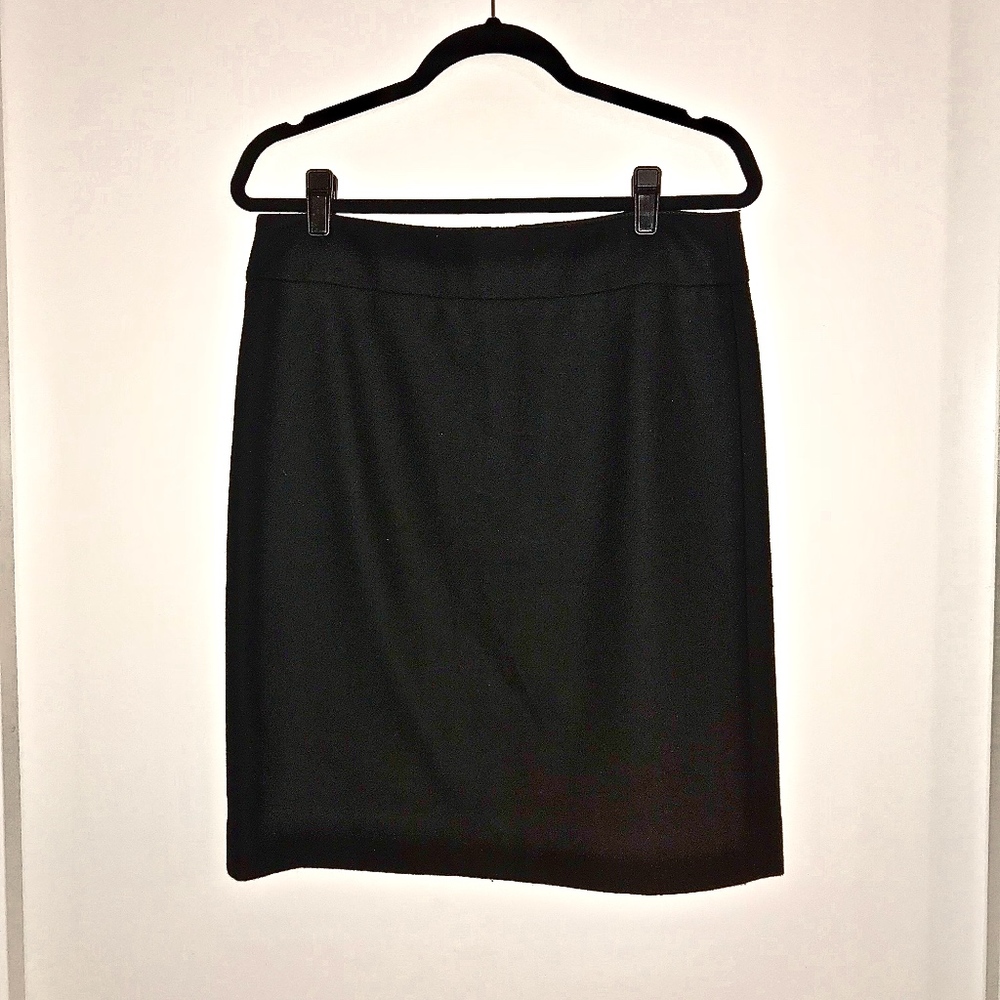 J.Crew Wool Pencil Skirt (Black, size 8)